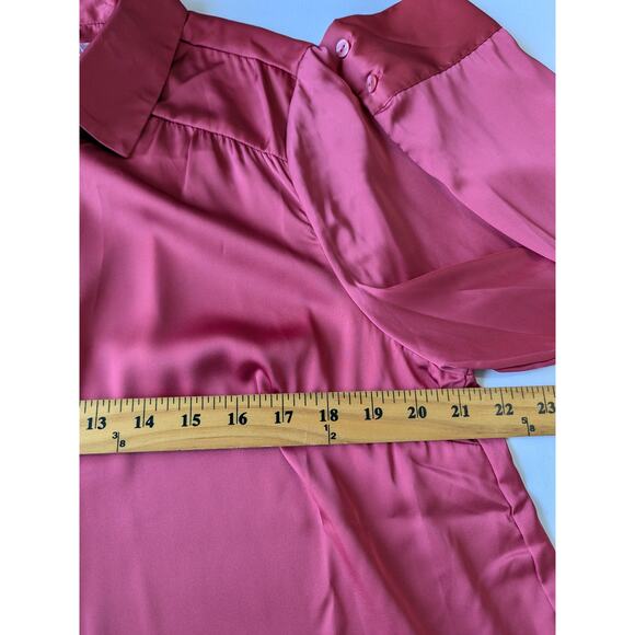 Torrid Madison Satin Button-Up Long Sleeve Shirt in Holly Berry Womens Large New - Picture 8 of 9